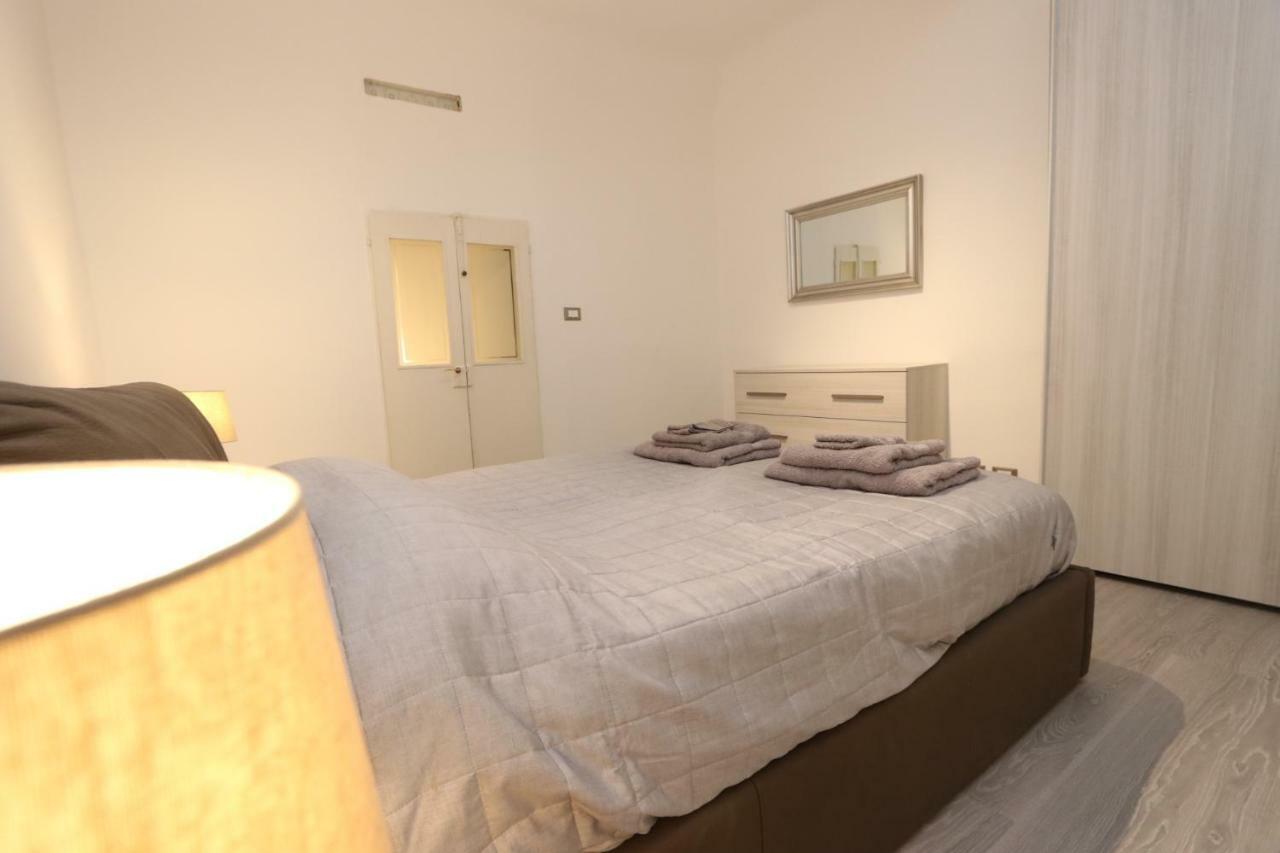 Lovely Apt Really Downtown - Free Private Parking Included! - Genoa Exterior photo